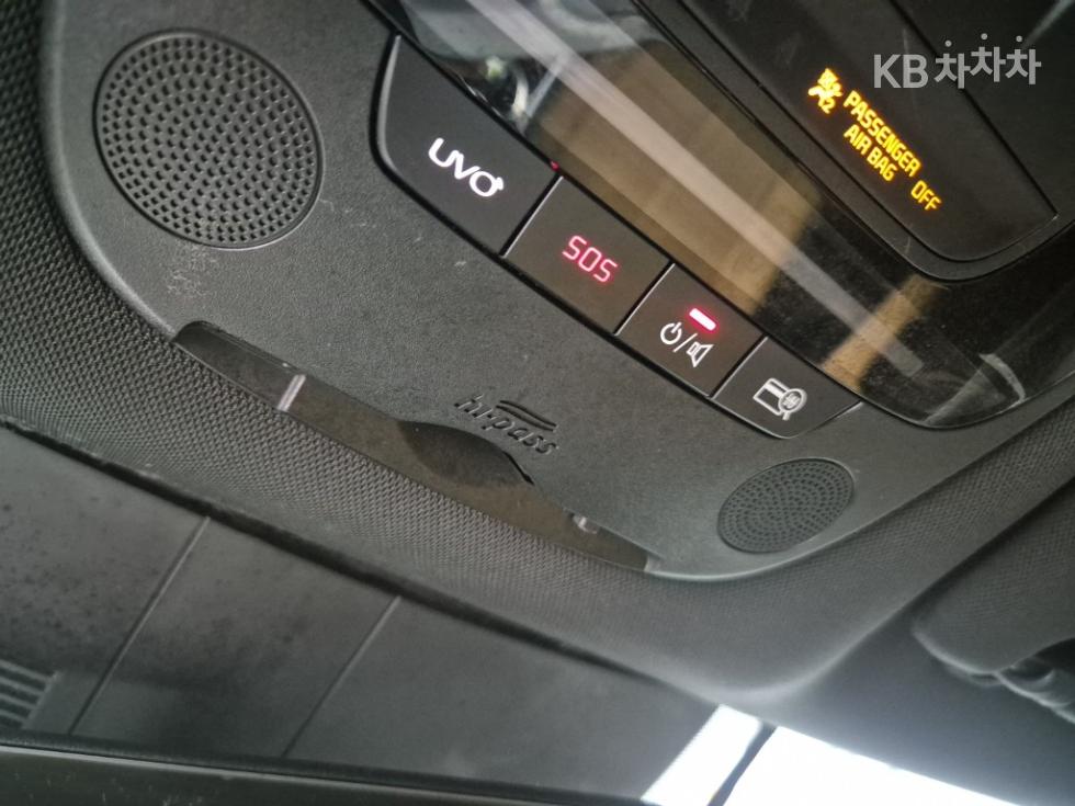 2021 - kia k5