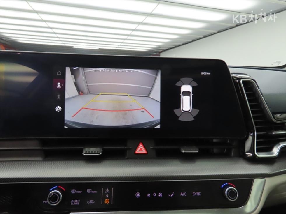 2022 - kia sportage
