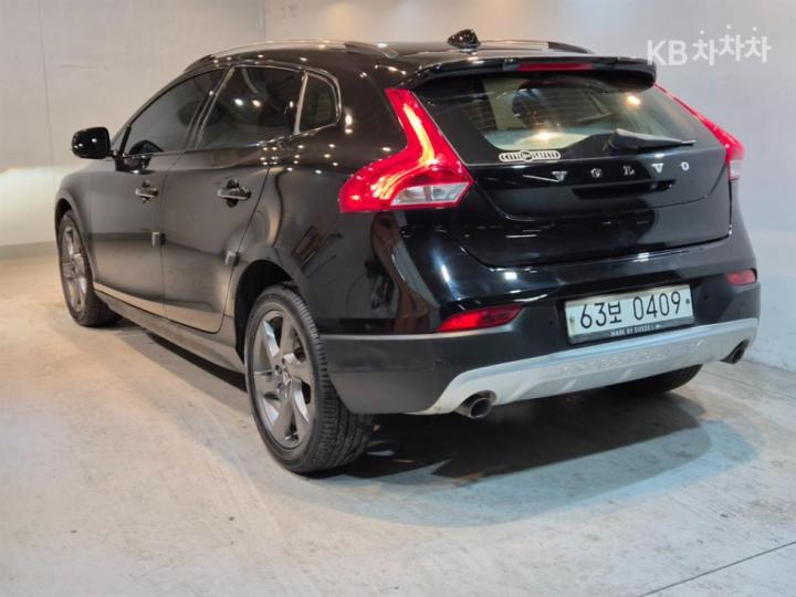 Volvo V40 CC D3 5