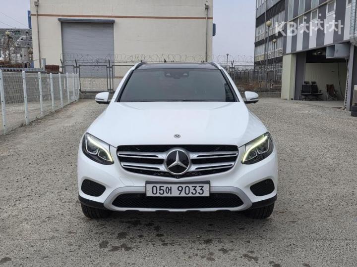 Mercedes-Benz GLC-Class X253 350e 4Matic Premium