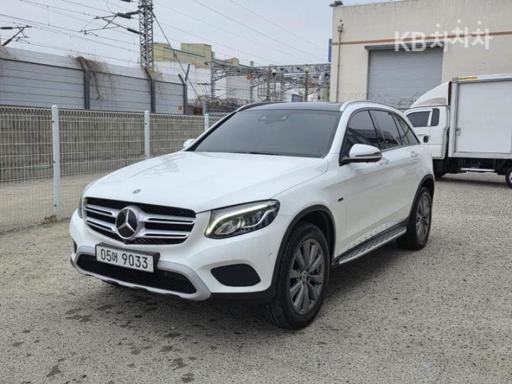 Mercedes-Benz GLC-Class X253 350e 4Matic Premium 3