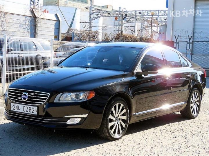 Volvo S80 D4 Premium 3