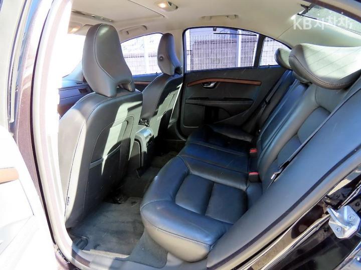 Volvo S80 D4 Premium 7