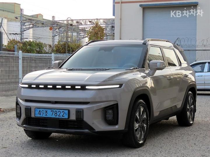 KG Mobility (Ssangyong) Torres EVX U100 2WD E7 3