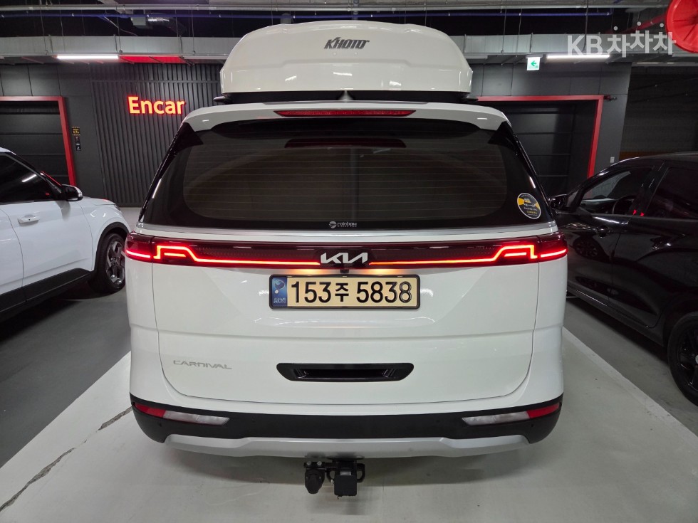 2022 - kia carnival