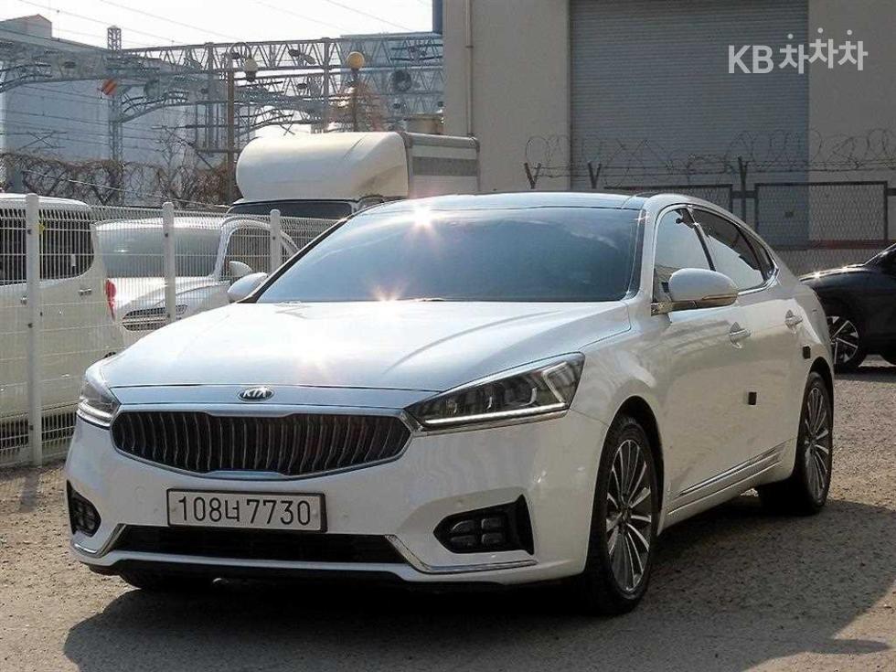 2017 - kia k7