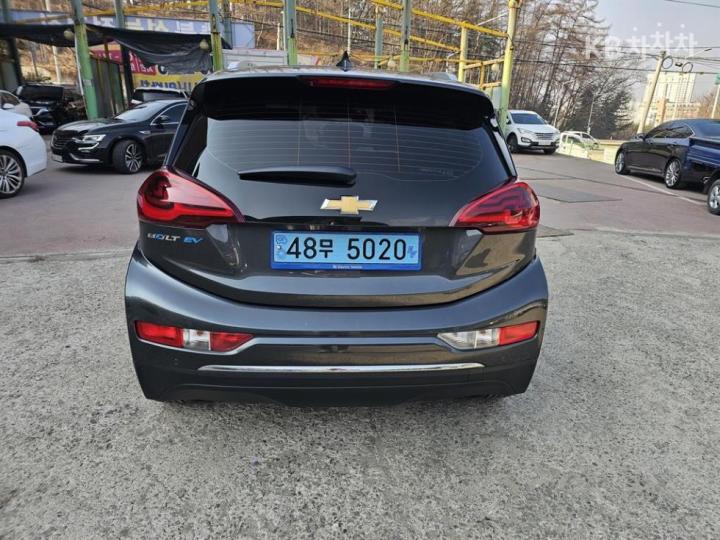 Chevrolet Bolt EV PREMIER 6