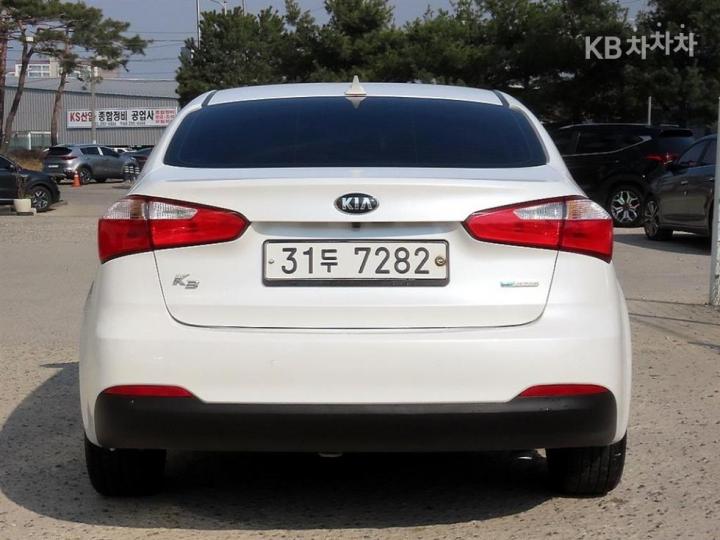 Kia K3 Diesel Luxury 5