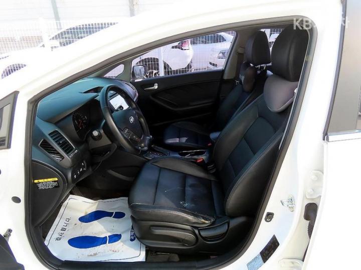 Kia K3 Diesel Luxury 6