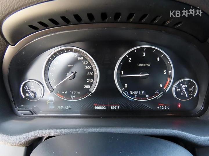 BMW X3 F25 xDrive 20d High F25 10