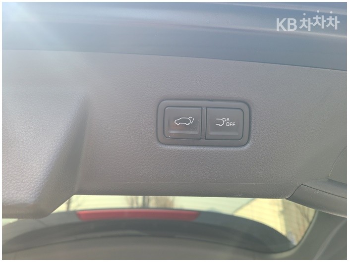 2022 - kia carnival