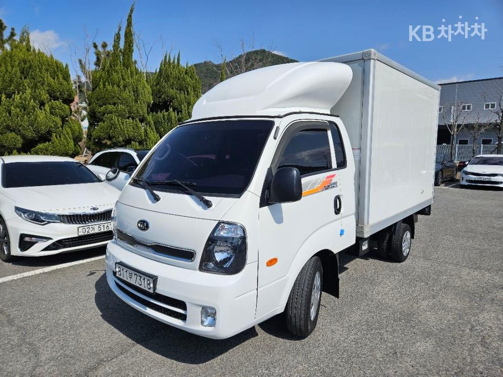 2018 - kia bongo iii