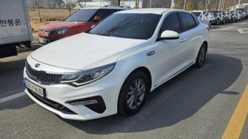 Kia K5 렌터카 2.0 LPI — foto 1