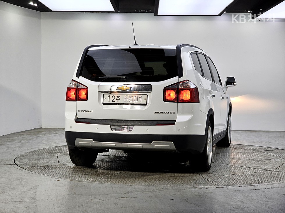 Chevrolet Orlando — miniaturë 3