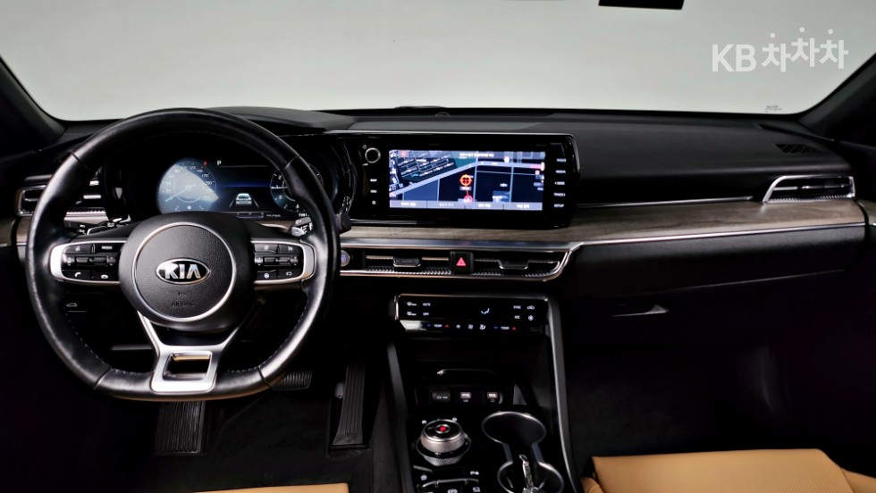 2020 - kia k5