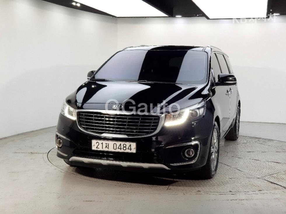2017 - kia carnival