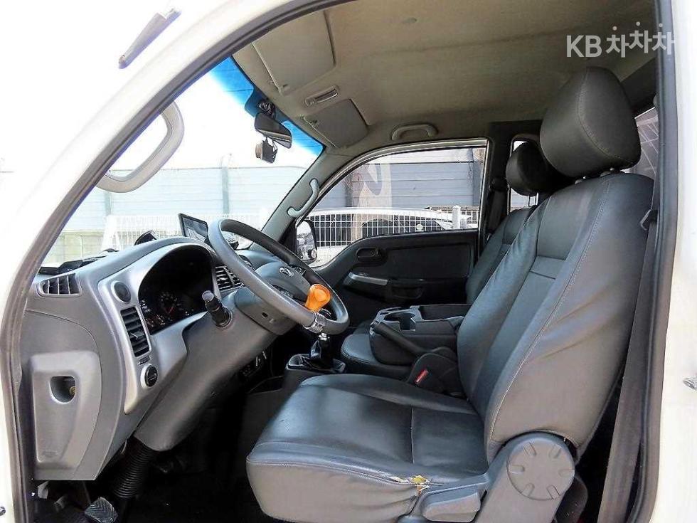 2018 - kia bongo iii