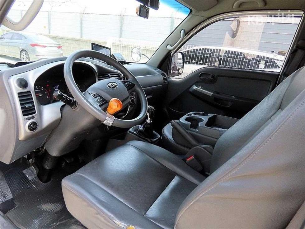 2018 - kia bongo iii