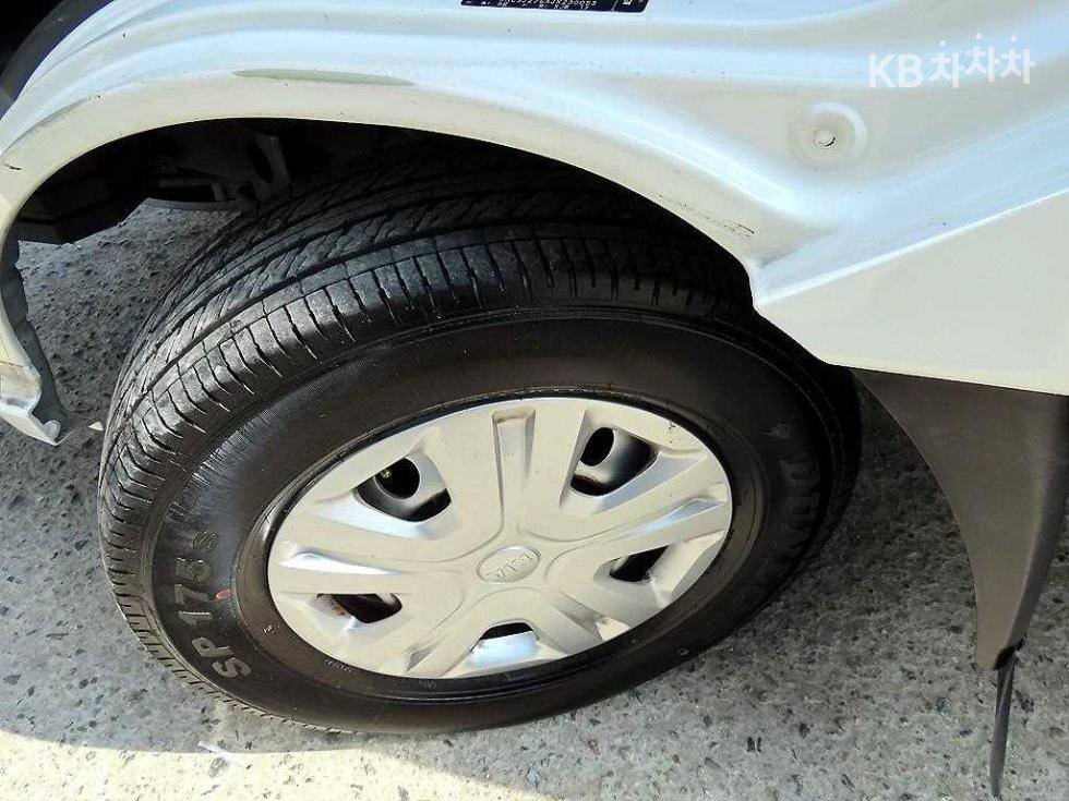 2018 - kia bongo iii