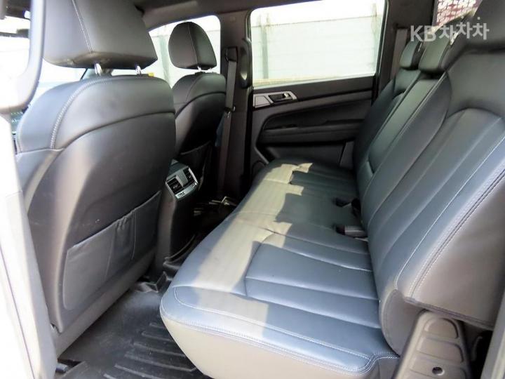 KG Mobility (Ssangyong) Rexton Sport Khan 2.2 4WD Prestige 7