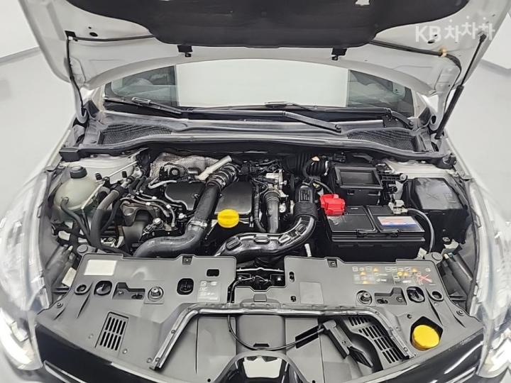 Renault Clio 1.5dci Intense 6