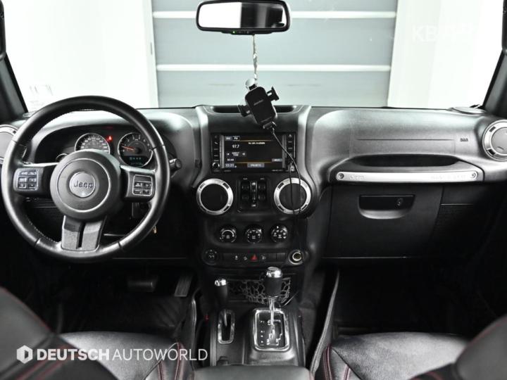 Jeep Wrangler 3.6 Rubicon 4 Duo JK 07 year ~ now 8