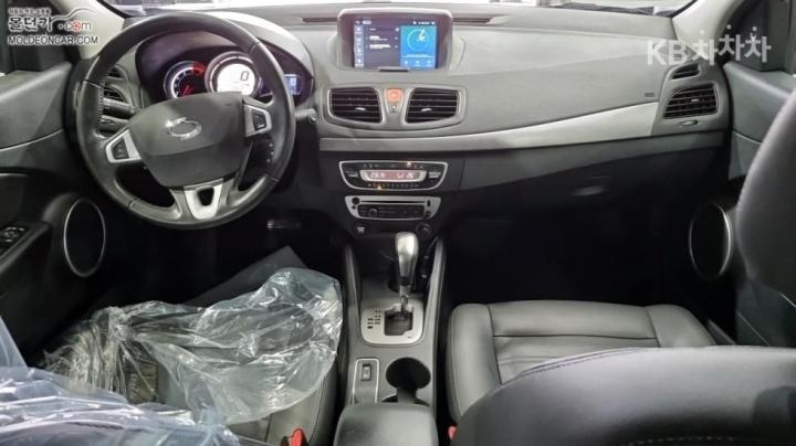 Renault SM3 Neo RE 8