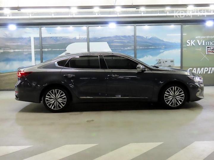 Kia K7 Premier 2.5 GDI X Edition 4