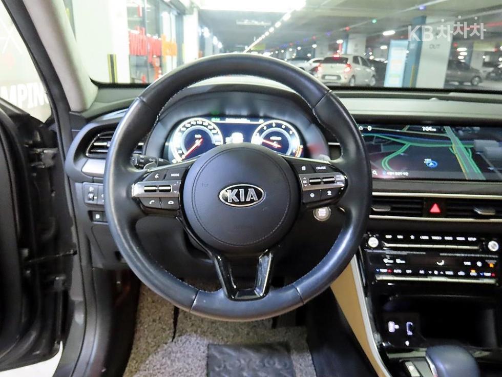 2020 - kia k7