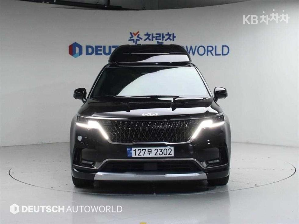 2022 - kia carnival