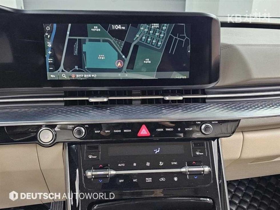 2022 - kia carnival