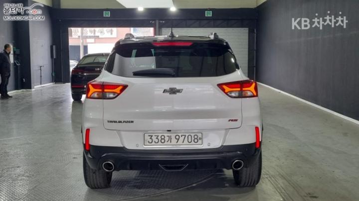 Chevrolet Trailblazer 1.35 Gasoline 2WD RS 5