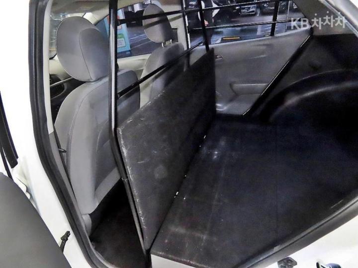 Kia Morning Urban Van JA 1.0 Gasoline Van Base Type 8