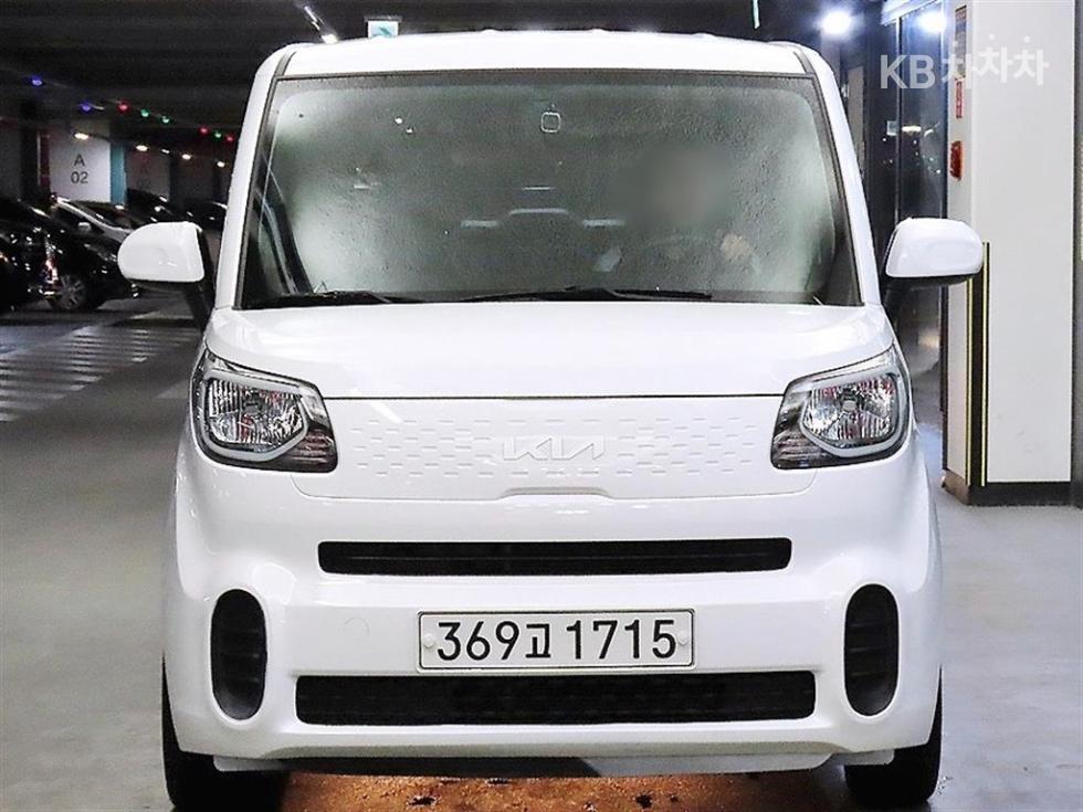 2022 - kia ray