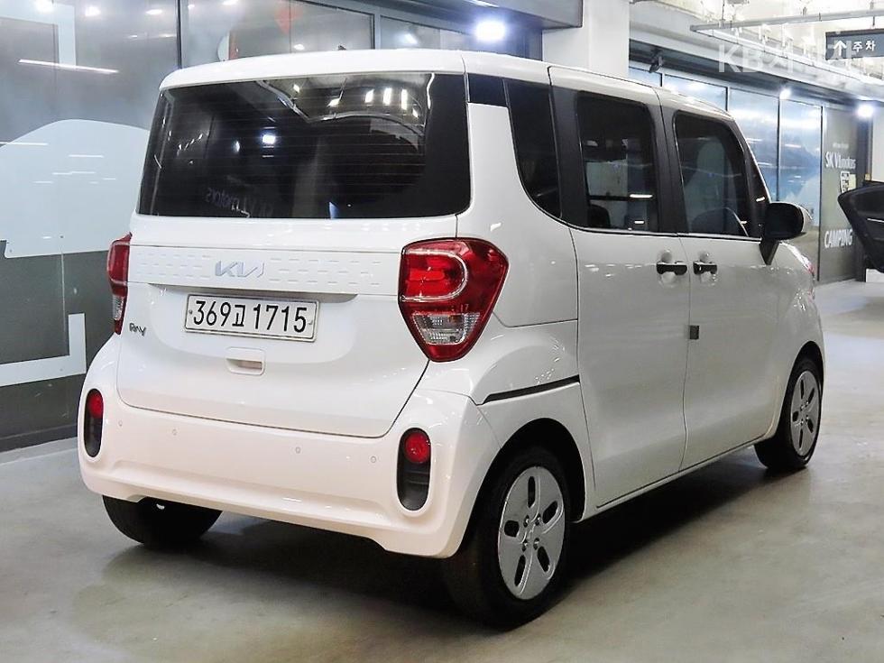 2022 - kia ray