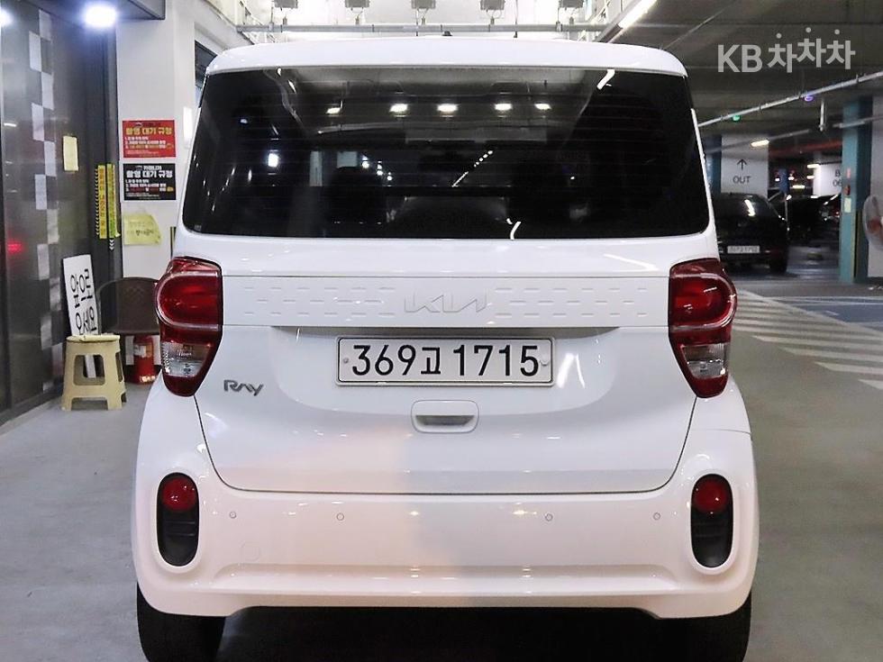 2022 - kia ray