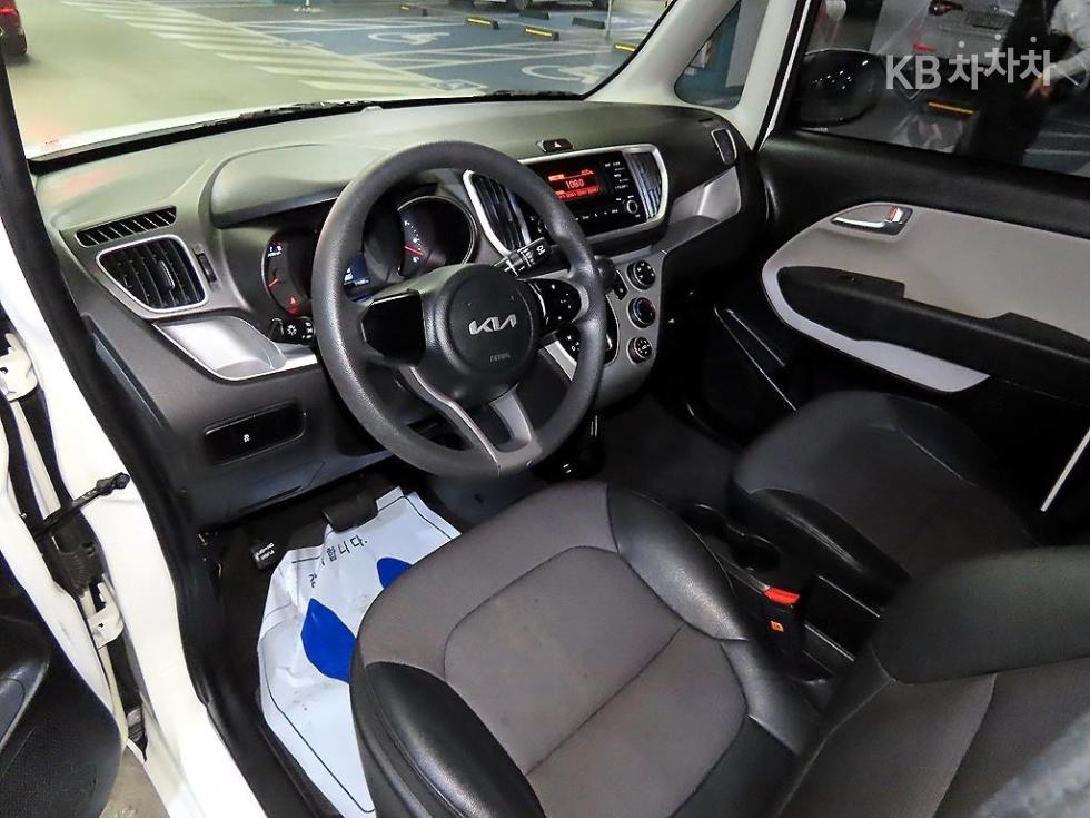2022 - kia ray