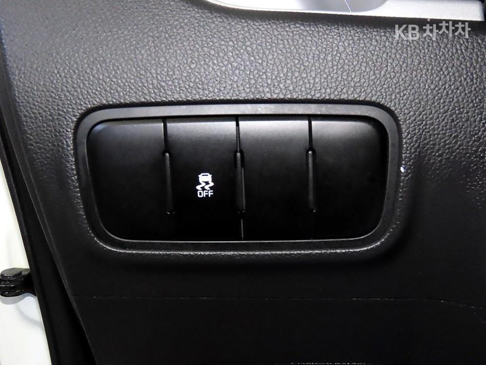 2022 - kia ray