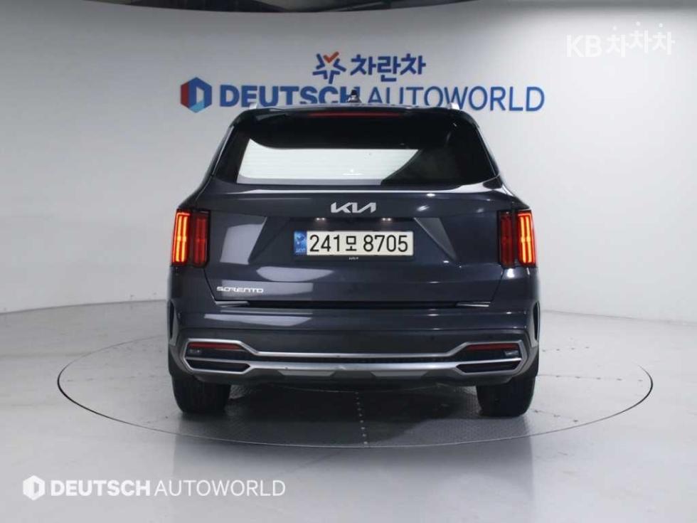 2023 - kia sorento