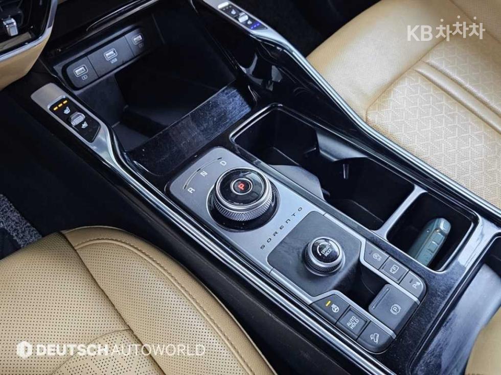 2023 - kia sorento