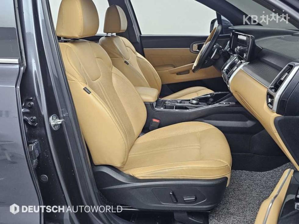 2023 - kia sorento