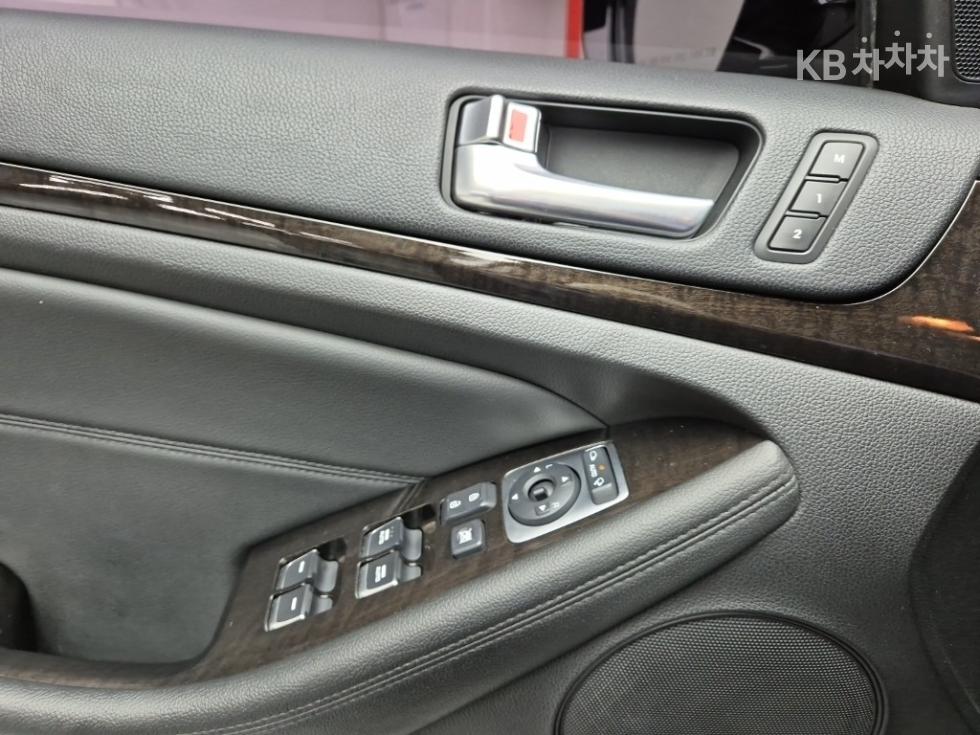 2013 - kia k7