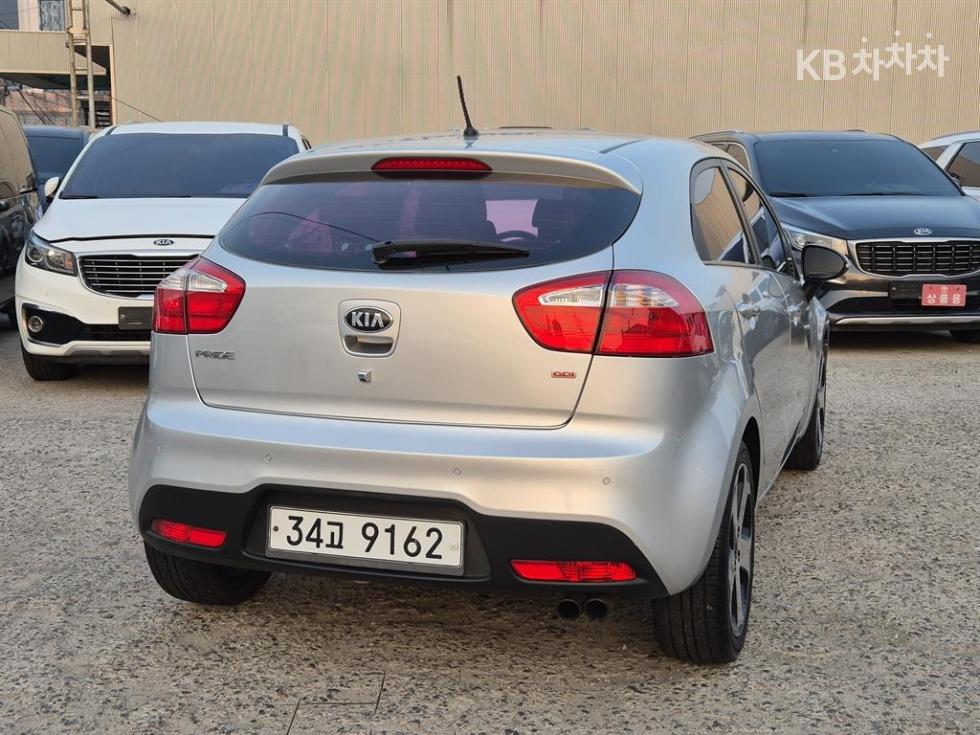 2014 - kia pride