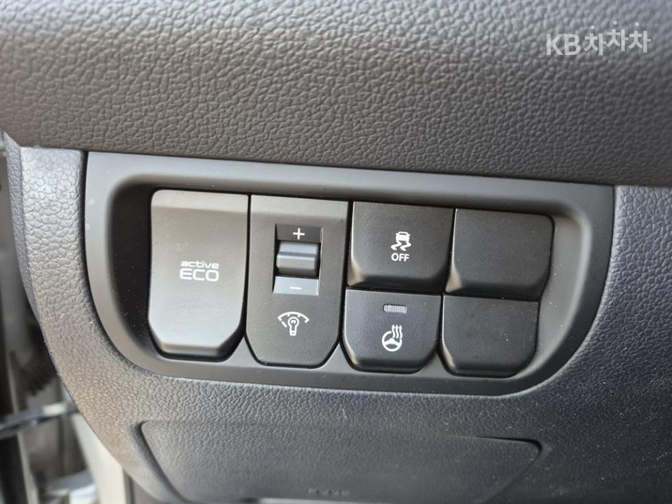 2014 - kia pride