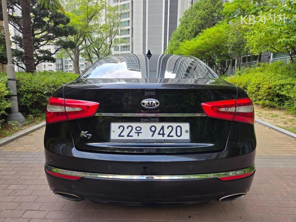 2013 - kia k7