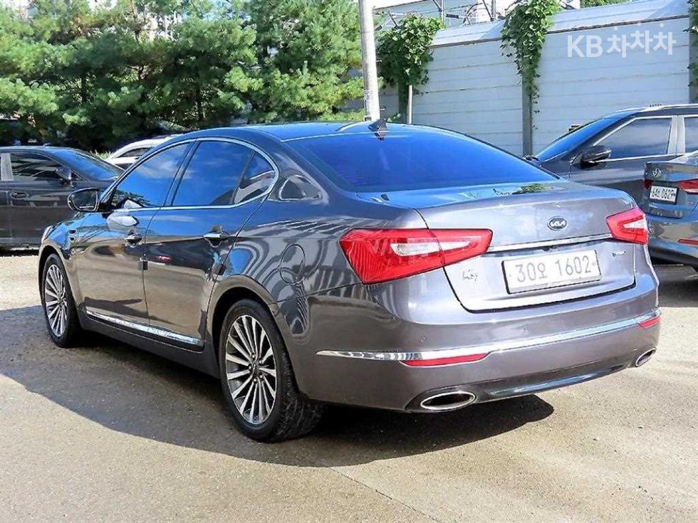 2013 - kia k7