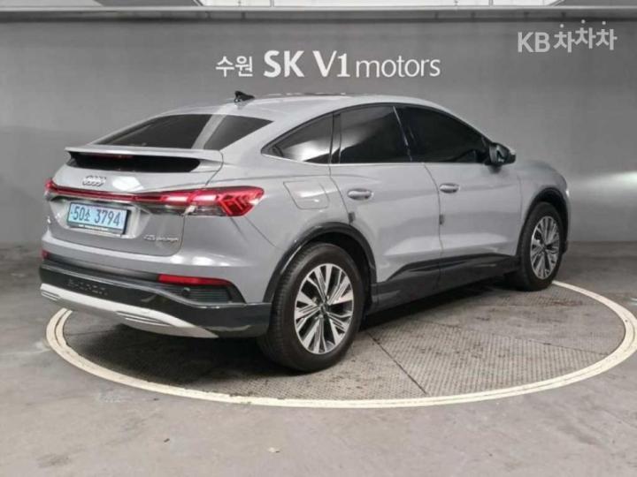 Audi Q4 e-tron 45 Sportback Premium 5