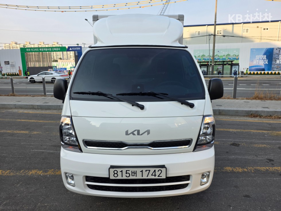 2025 - kia bongo iii