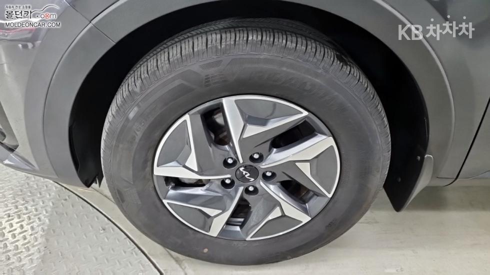 2022 - kia sorento