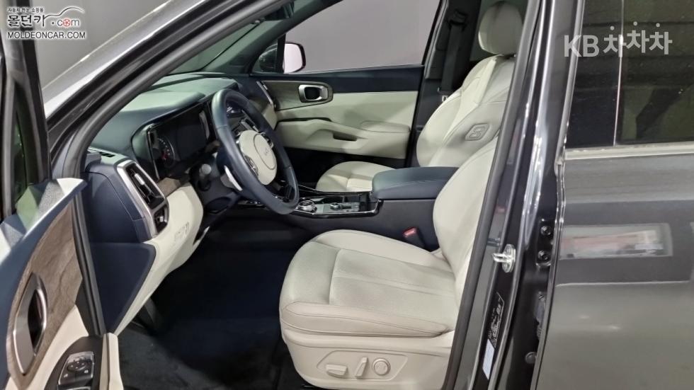 2022 - kia sorento